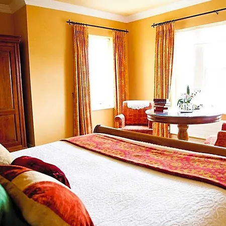 Ardmore Hotel