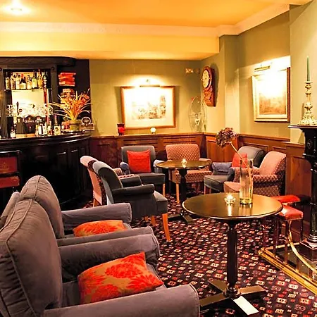 Hotel Ardmore 4*
