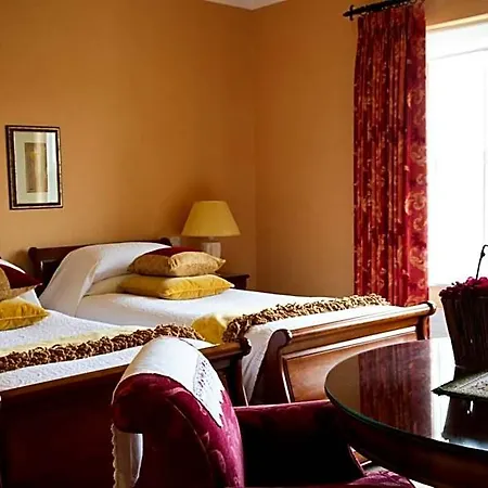 Ardmore Hotel